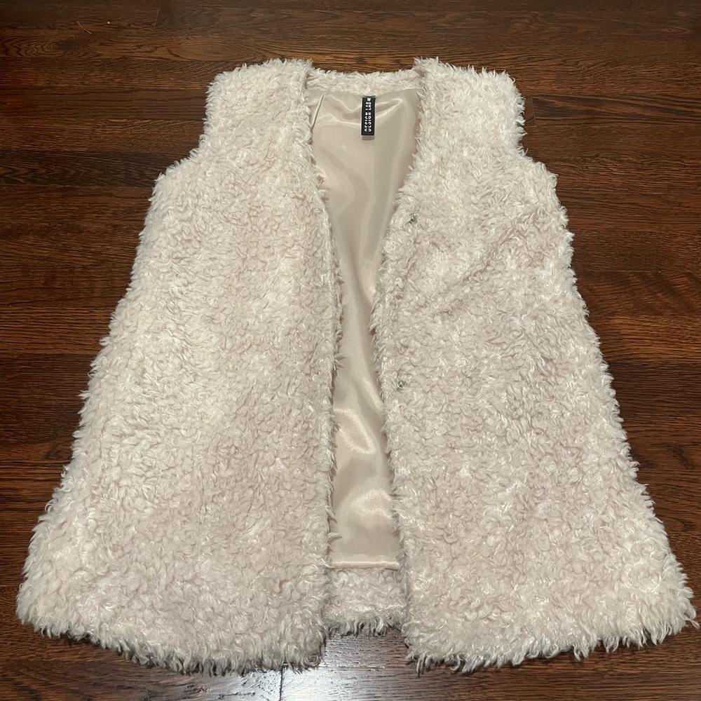 Design Lab Faux Fur Vest
